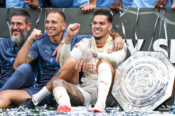 赛都充满期 赛都充满期